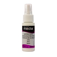 Culori acrilice cu pulverizator Media Misters, 59ml, DecoArt - White Media Shimmer Mister